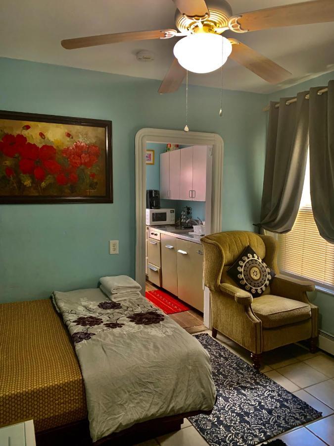 Apartamento Cozy Private 1Br, Well Appointed, Near Providence, Ma, Ri Line, Easy Access To I-95 Pawtucket Exterior foto